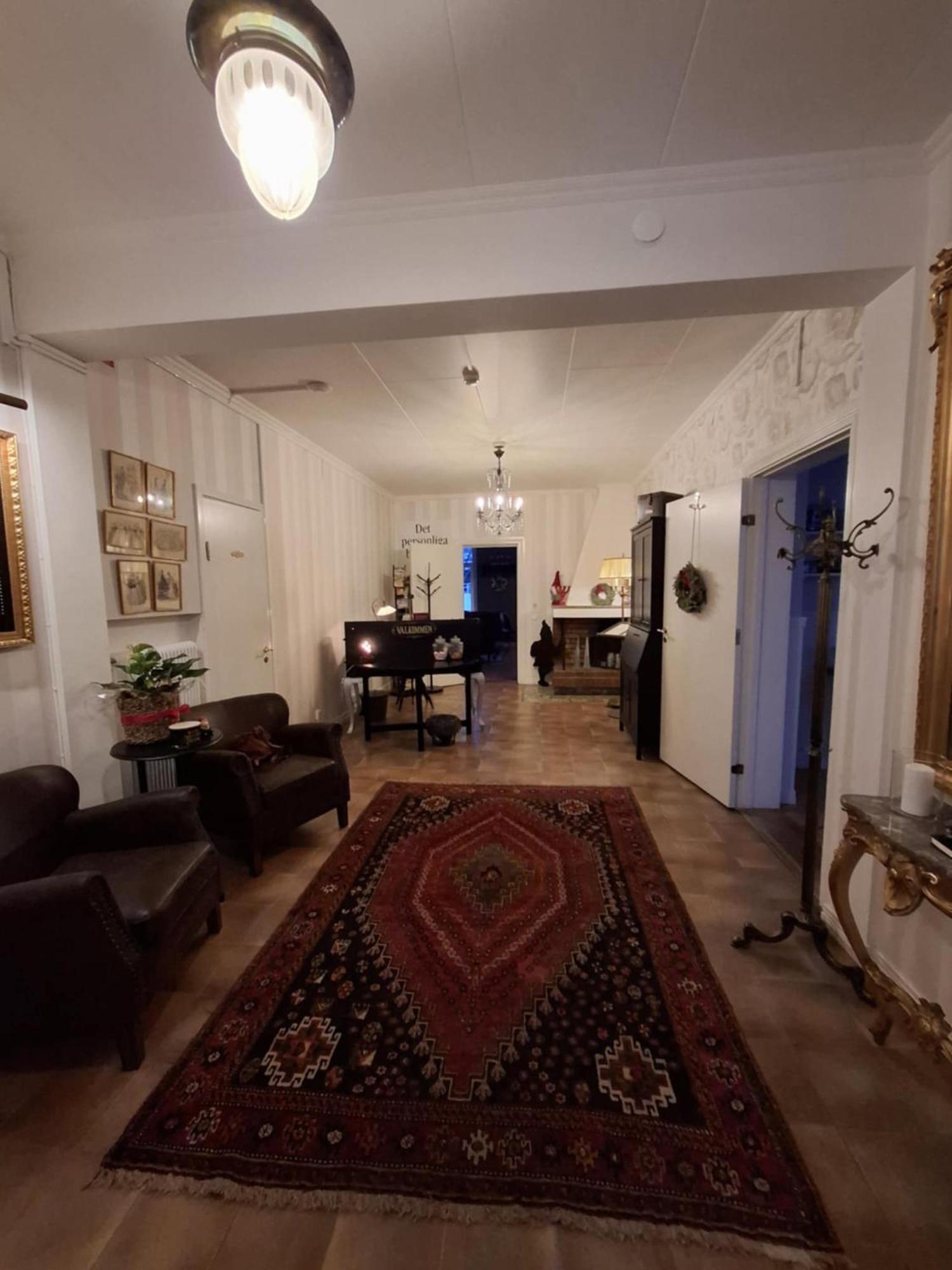 Hotell Oernen トーシュビュー エクステリア 写真